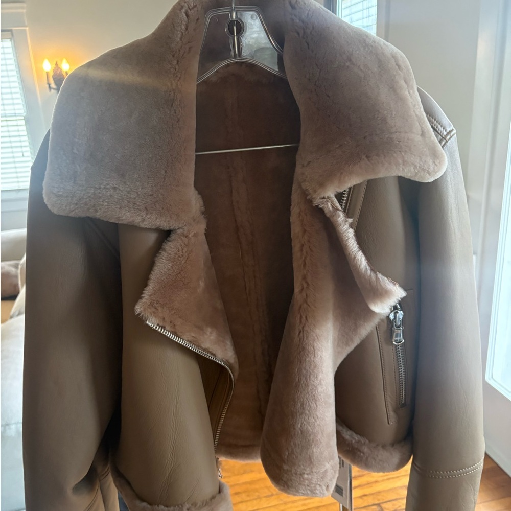 L'AGENCE Women's Shearling-Lined Bomber Jacket - Taupe Brown